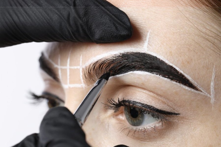 Design & restructuration des sourcils — CmaDermo Académie Strasbourg